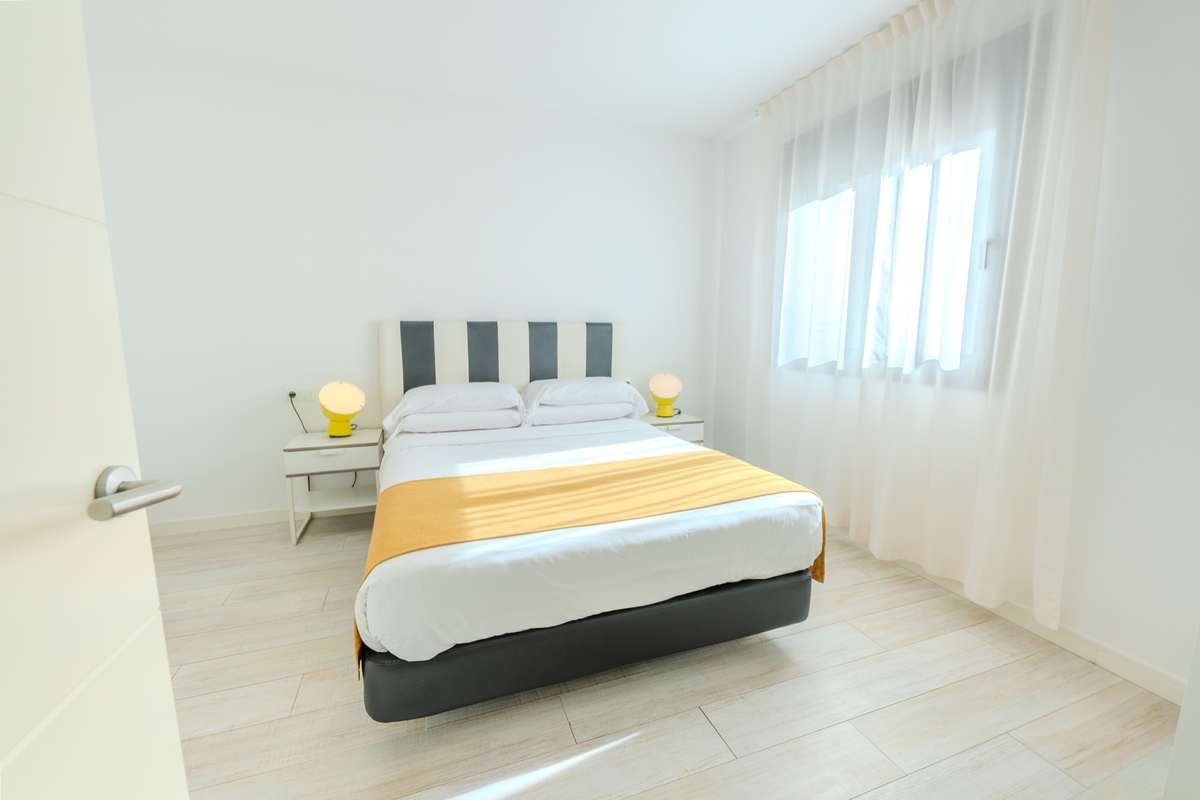 Apartamento de un dormitorio con cocina equipada del Castell Beach Aparthotel en Castelldefels