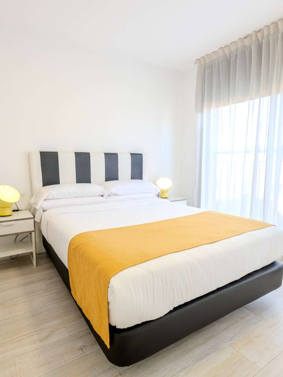 Apartamento de dos dormitorios con cocina equipada del Castell Beach Aparthotel, para hasta cuatro personas