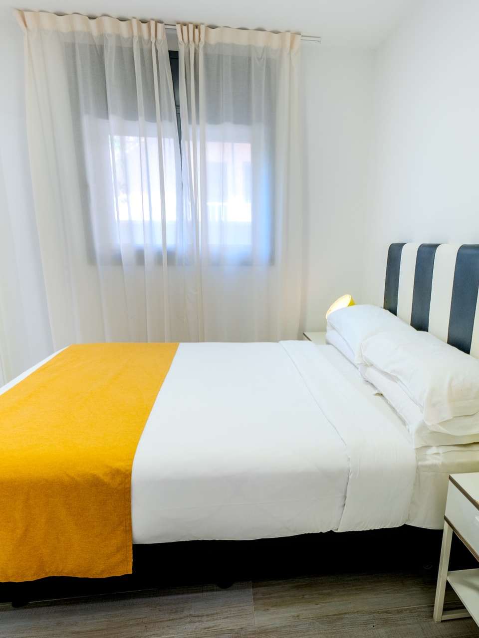 Estudio con cocina equipada del Castell Beach Aparthotel en Castelldefels